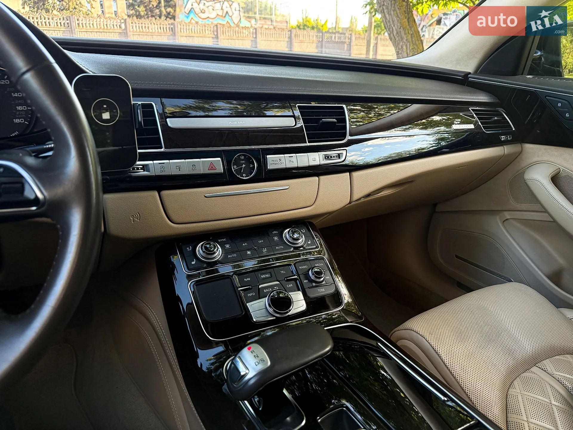 2016 Audi A8 - мініатюра 17