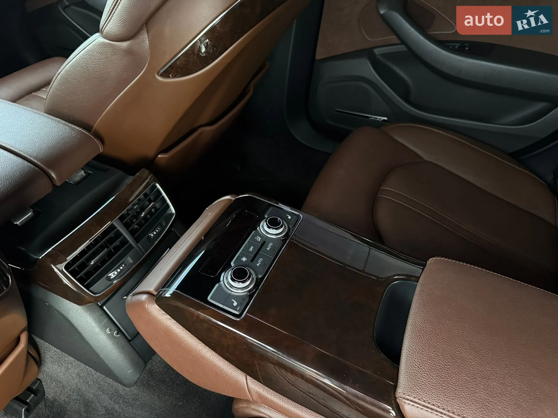 2013 Audi A8 - мініатюра 28