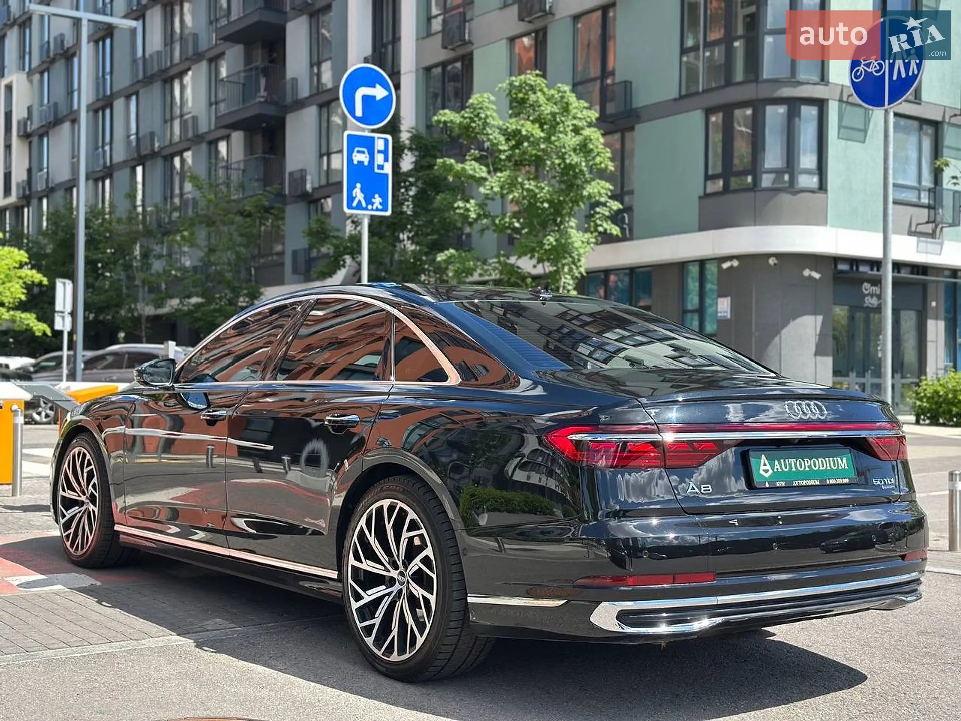 2022 Audi A8 - мініатюра 3