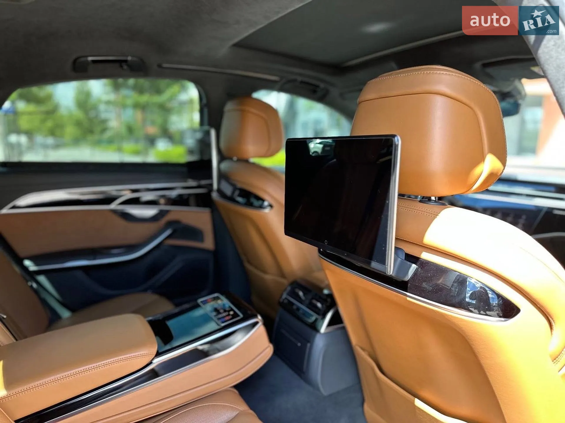 2022 Audi A8 - мініатюра 30