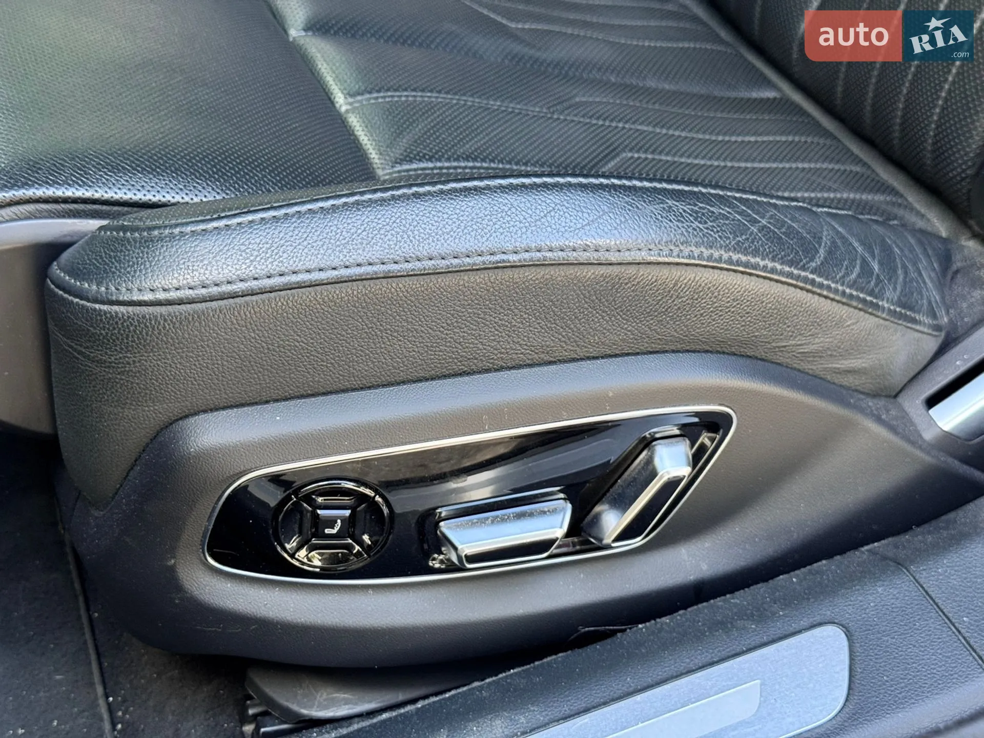 2018 Audi A8 - мініатюра 28