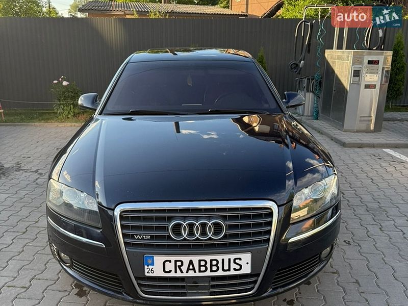 Седан Audi A8 2007 в Черновцах
