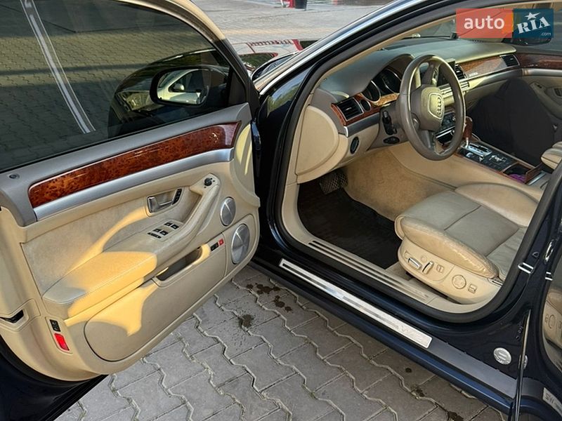 Седан Audi A8 2007 в Черновцах