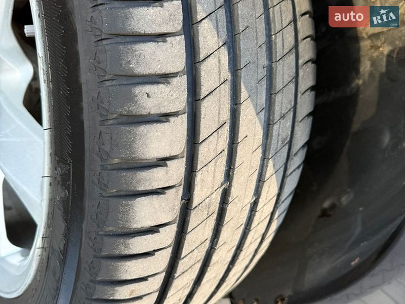 Седан Audi A8 2007 в Черновцах