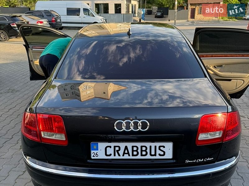 Седан Audi A8 2007 в Черновцах