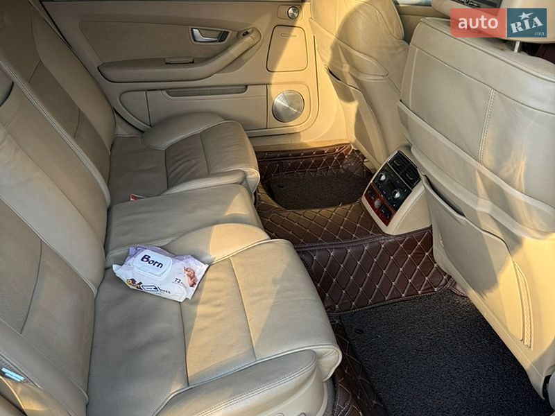 Седан Audi A8 2007 в Черновцах