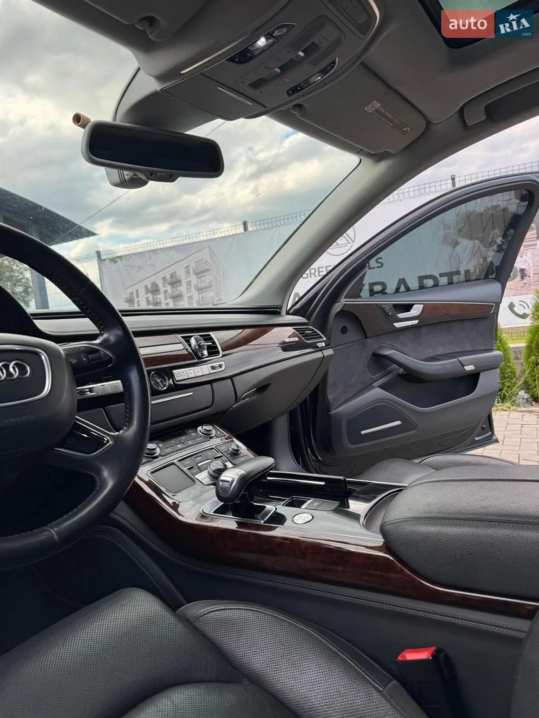 2013 Audi A8 - мініатюра 4