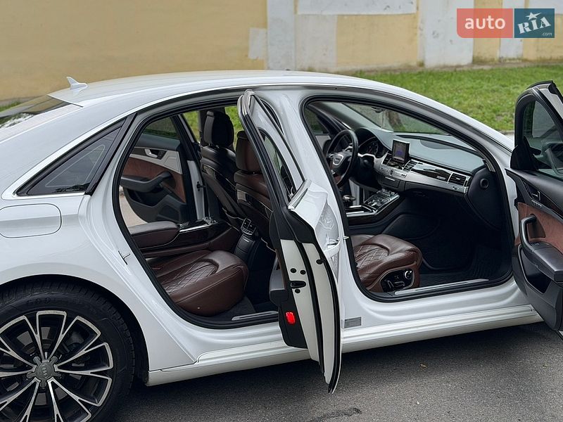 Седан Audi A8 2011 в Чернигове фото 18 Седан Audi A8 2011 в Чернигове