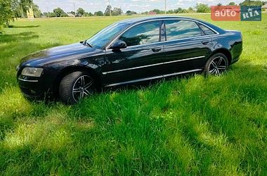 Седан Audi A8 2004 в Зіньківі