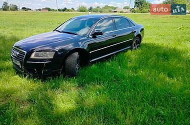 Седан Audi A8 2004 в Зіньківі