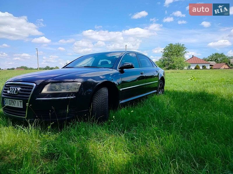 Седан Audi A8 2004 в Зіньківі