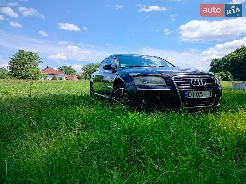 Седан Audi A8 2004 в Зіньківі