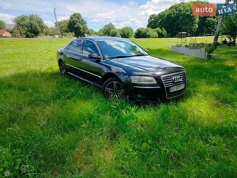 Седан Audi A8 2004 в Зіньківі