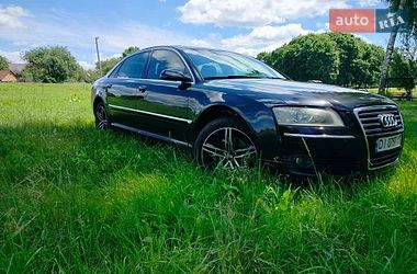 Седан Audi A8 2004 в Зіньківі