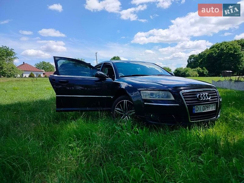 Седан Audi A8 2004 в Зіньківі