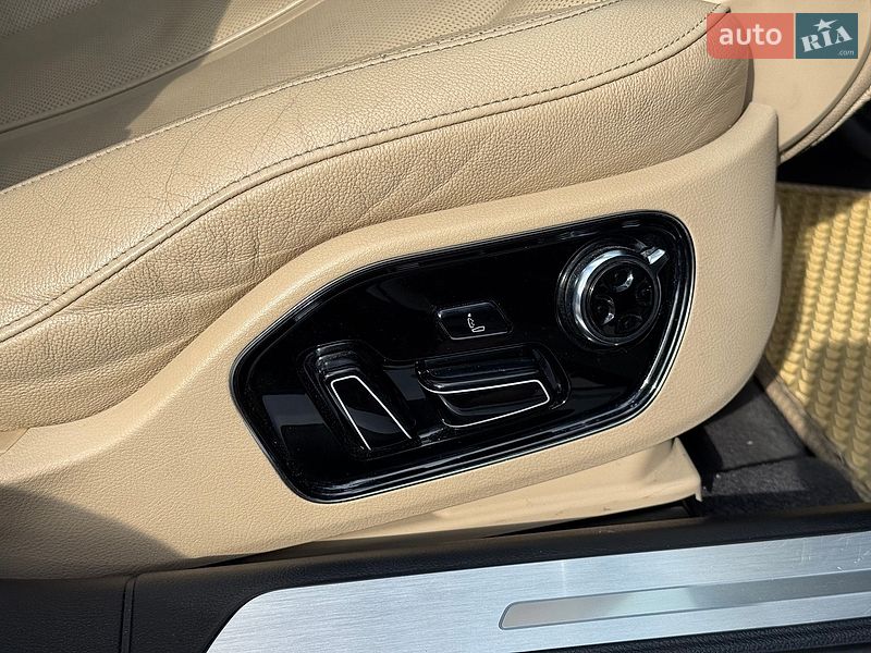 Седан Audi A8 2014 в Хмельницькому фото 13 Седан Audi A8 2014 в Хмельницькому