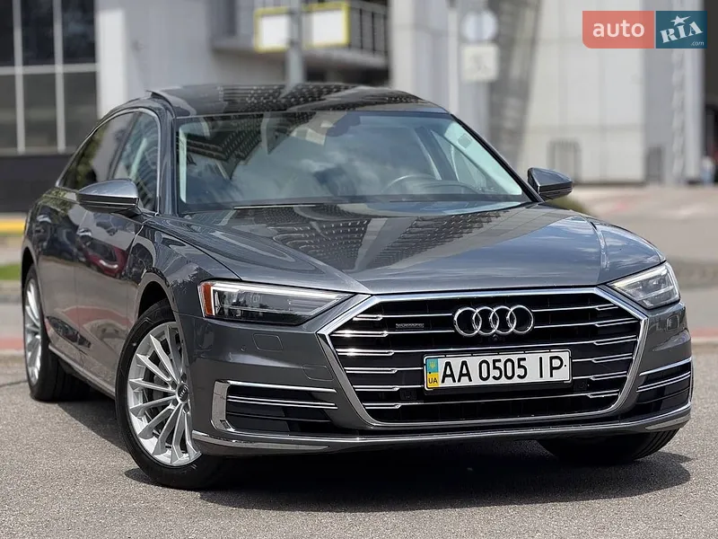 Audi A8 2018 VIN WAU8DAF83KN010633 фото оголошення 105 з 176