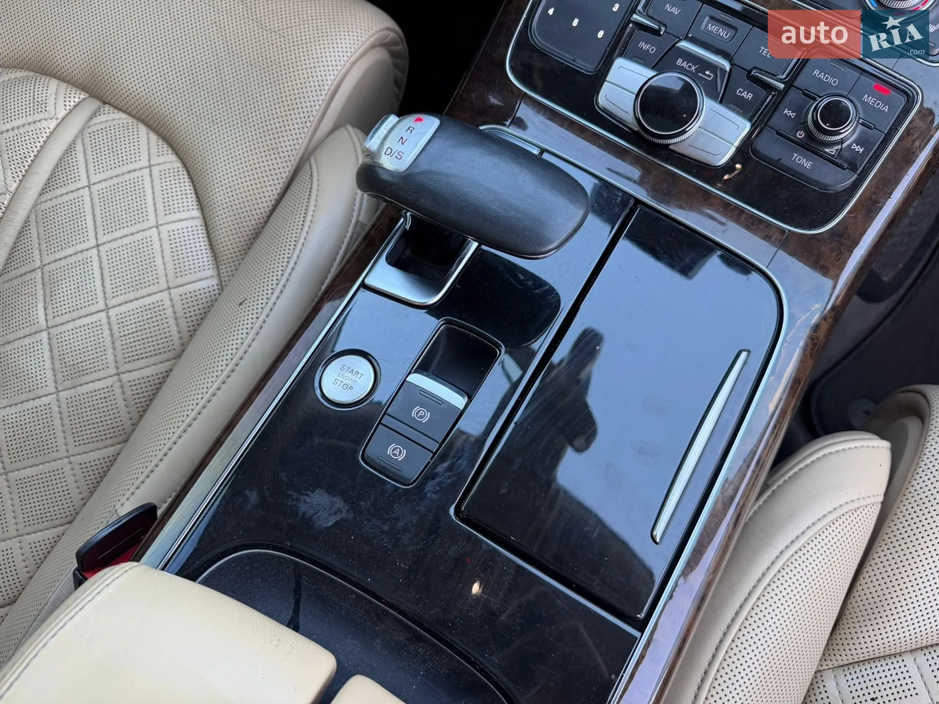2011 Audi A8 - мініатюра 81
