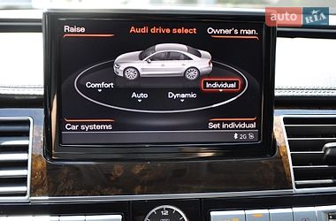 Седан Audi A8 2015 в Одесі