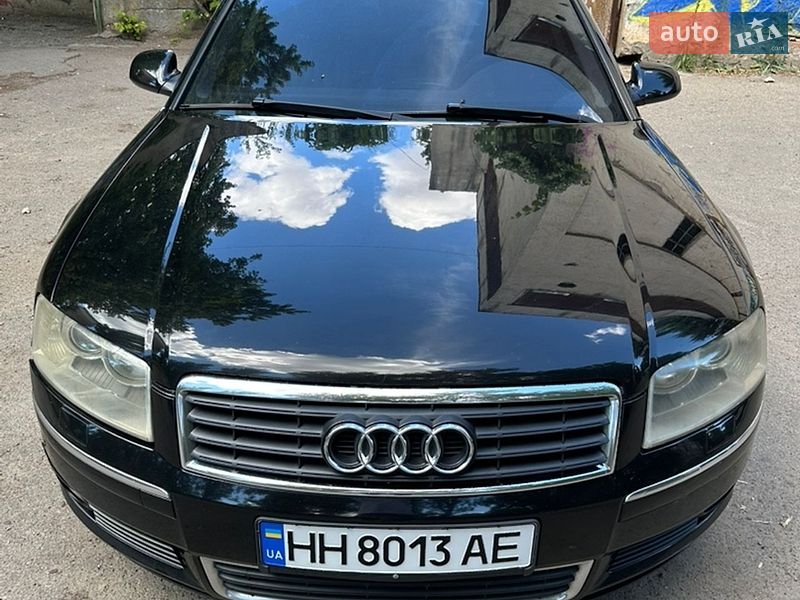 Седан Audi A8 2004 в Одессе