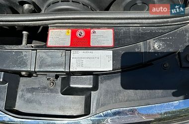 Седан Audi A8 2004 в Одессе