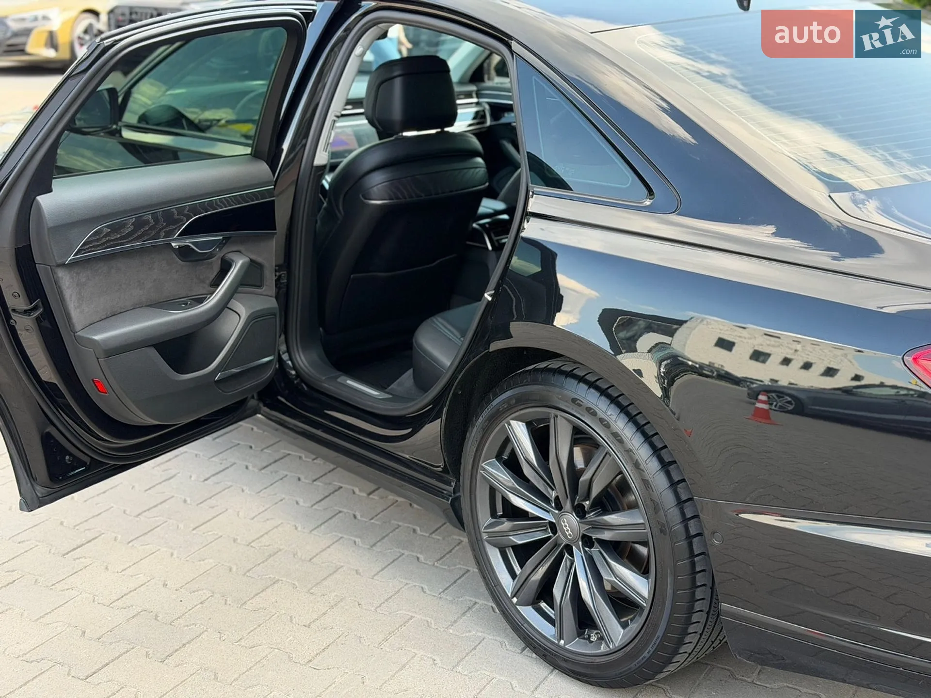 2018 Audi A8 - мініатюра 25