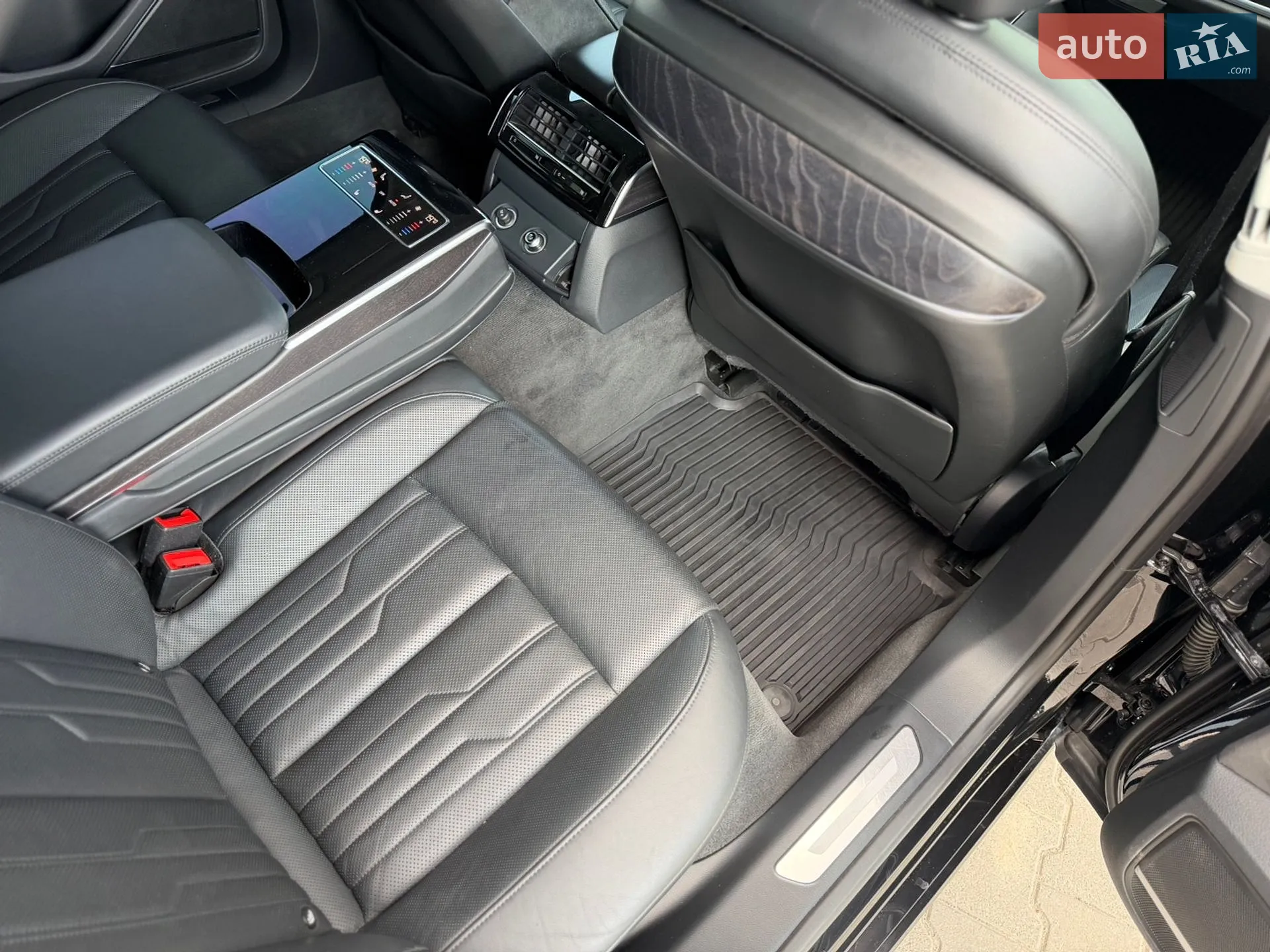 2018 Audi A8 - мініатюра 33