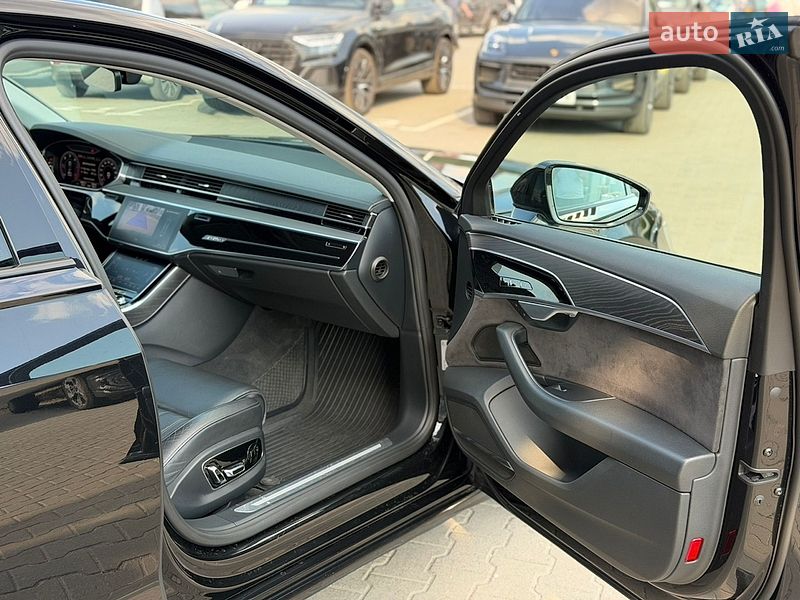 Седан Audi A8 2018 в Хмельницком фото 35 Седан Audi A8 2018 в Хмельницком