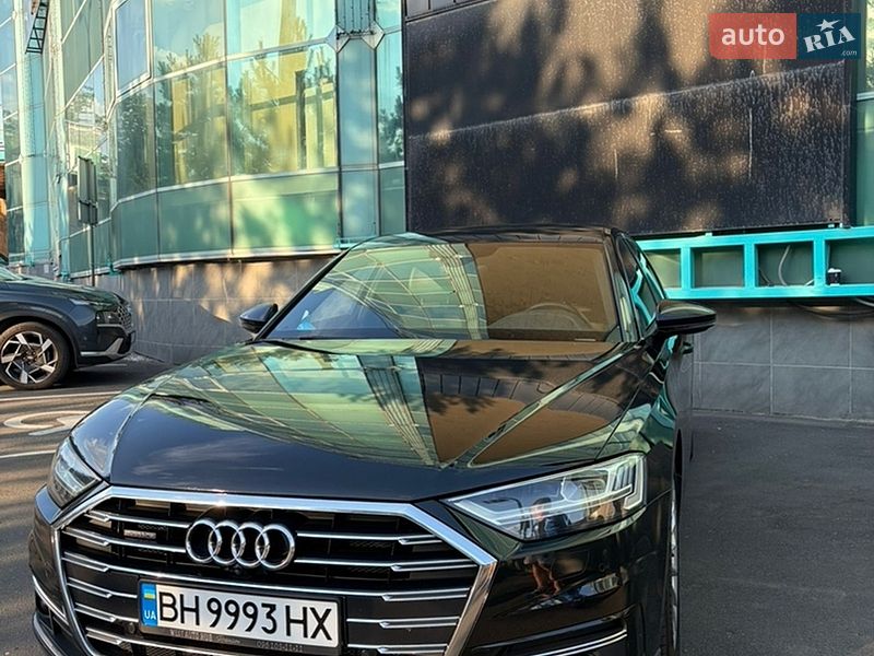 2020 Audi A8, VIN WAUZZZF85MN011788:plate — фото 1 (autoria)
