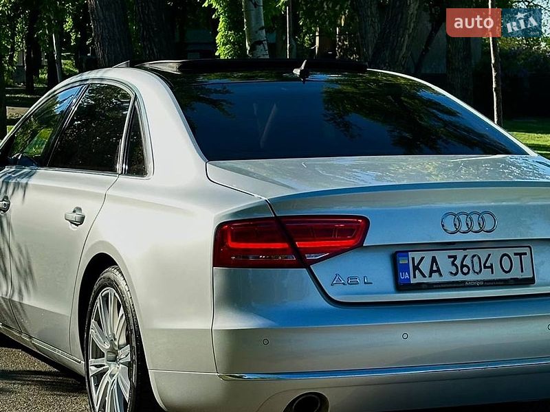 Седан Audi A8 2011 в Києві