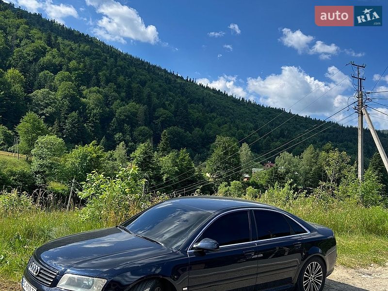 Седан Audi A8 2004 в Львові