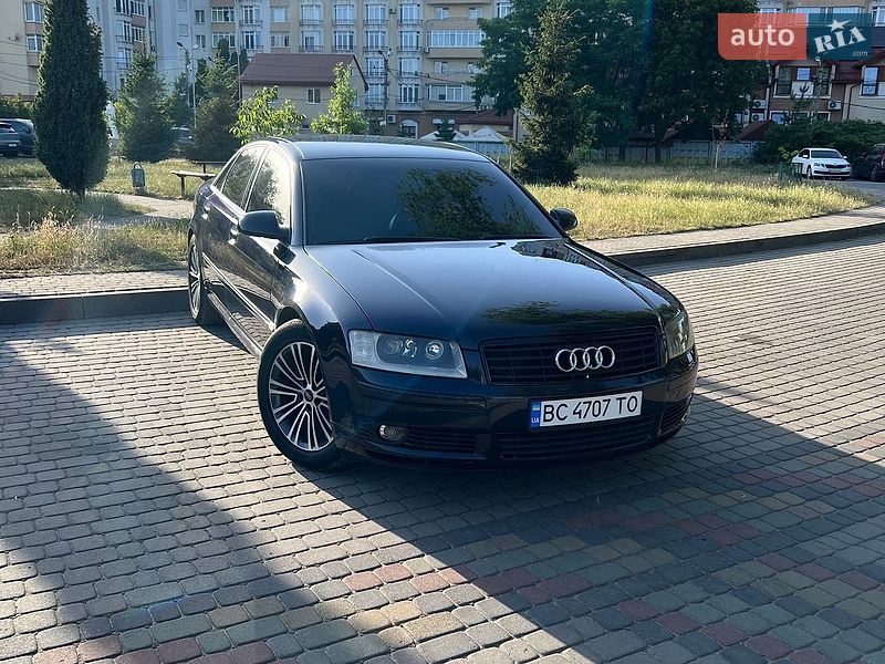 Седан Audi A8 2004 в Львові