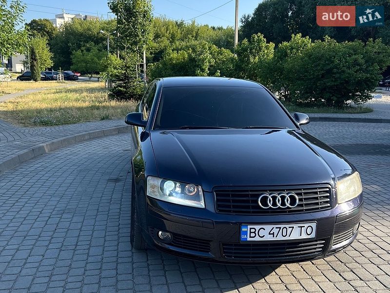 Седан Audi A8 2004 в Львові