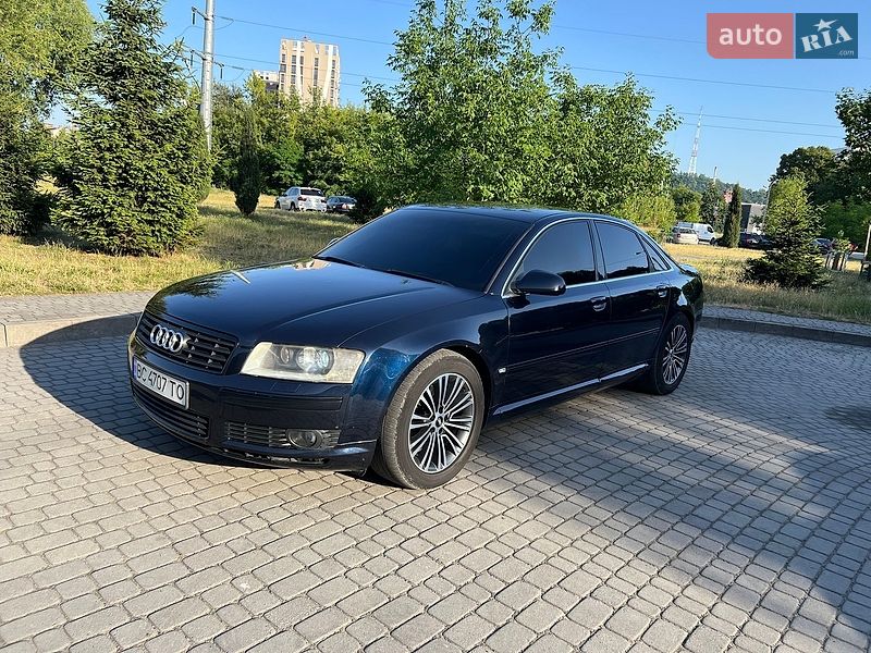 Седан Audi A8 2004 в Львові
