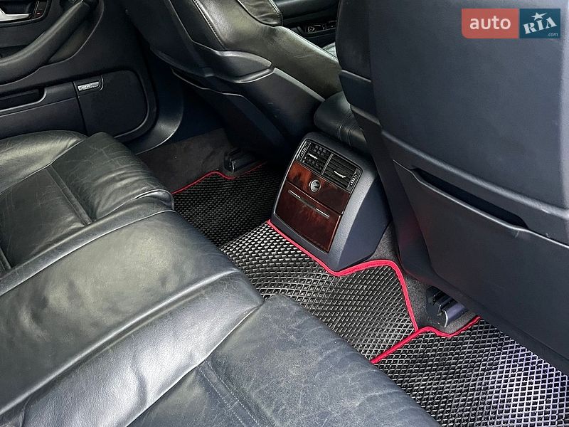 Седан Audi A8 2004 в Львове