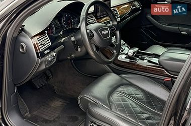 Седан Audi A8 2014 в Днепре