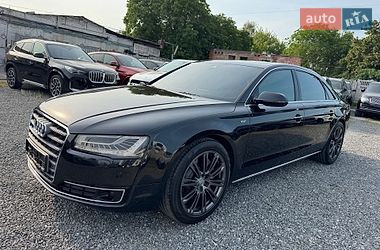 Седан Audi A8 2015 в Тернополе