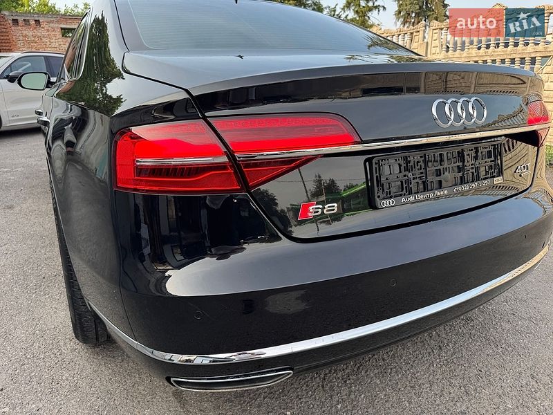 Седан Audi A8 2015 в Тернополе