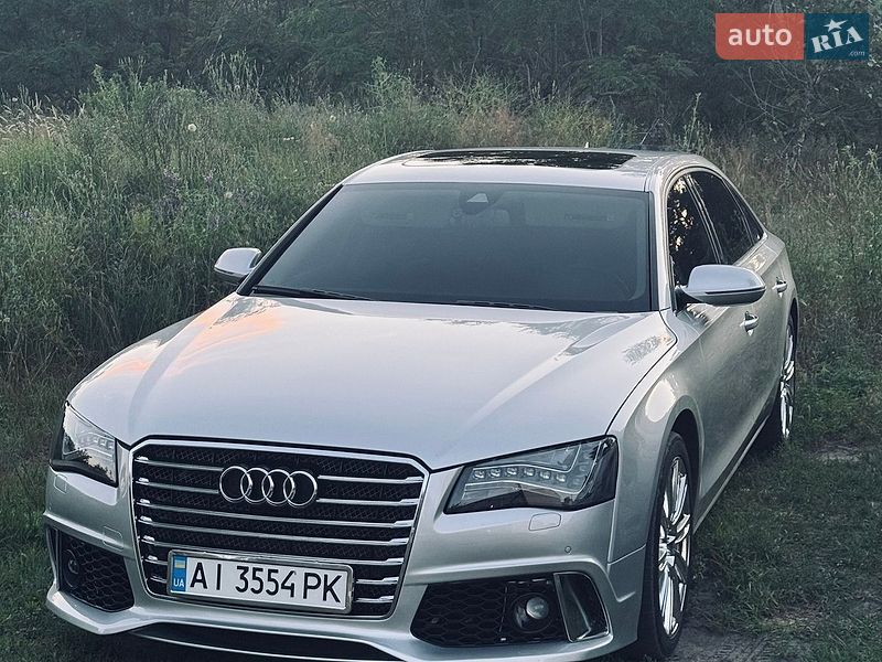Седан Audi A8 2012 в Кам'янському
