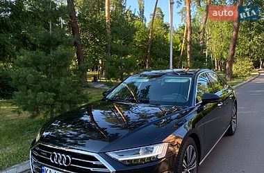Седан Audi A8 2017 в Киеве