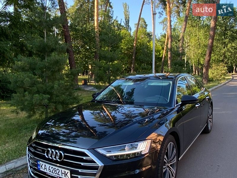 Седан Audi A8 2017 в Киеве