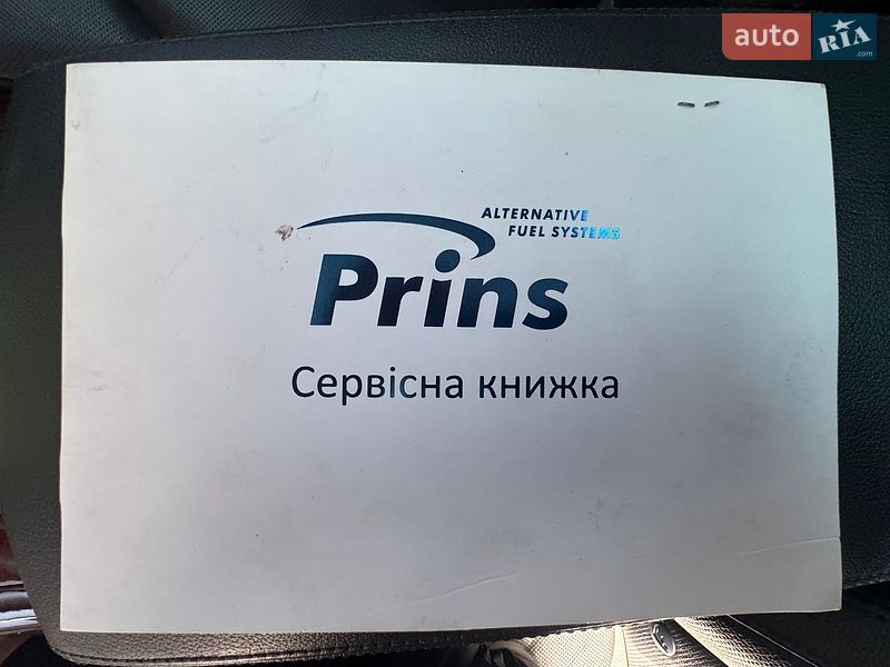 Седан Audi A8 2012 в Кам'янському