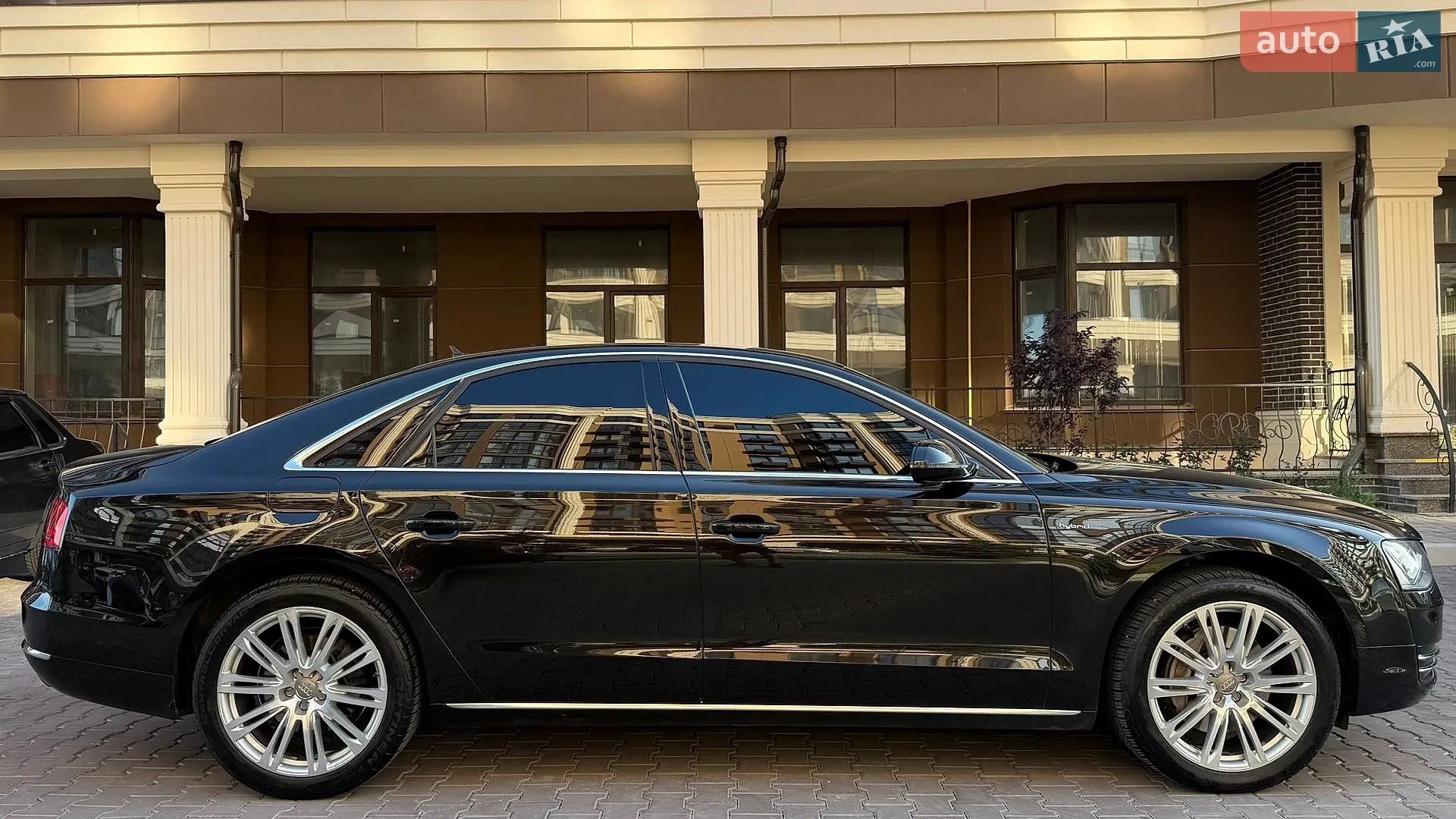 2012 Audi A8 - мініатюра 4