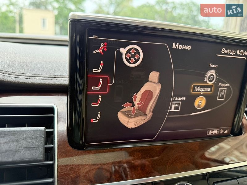 Седан Audi A8 2012 в Одессе