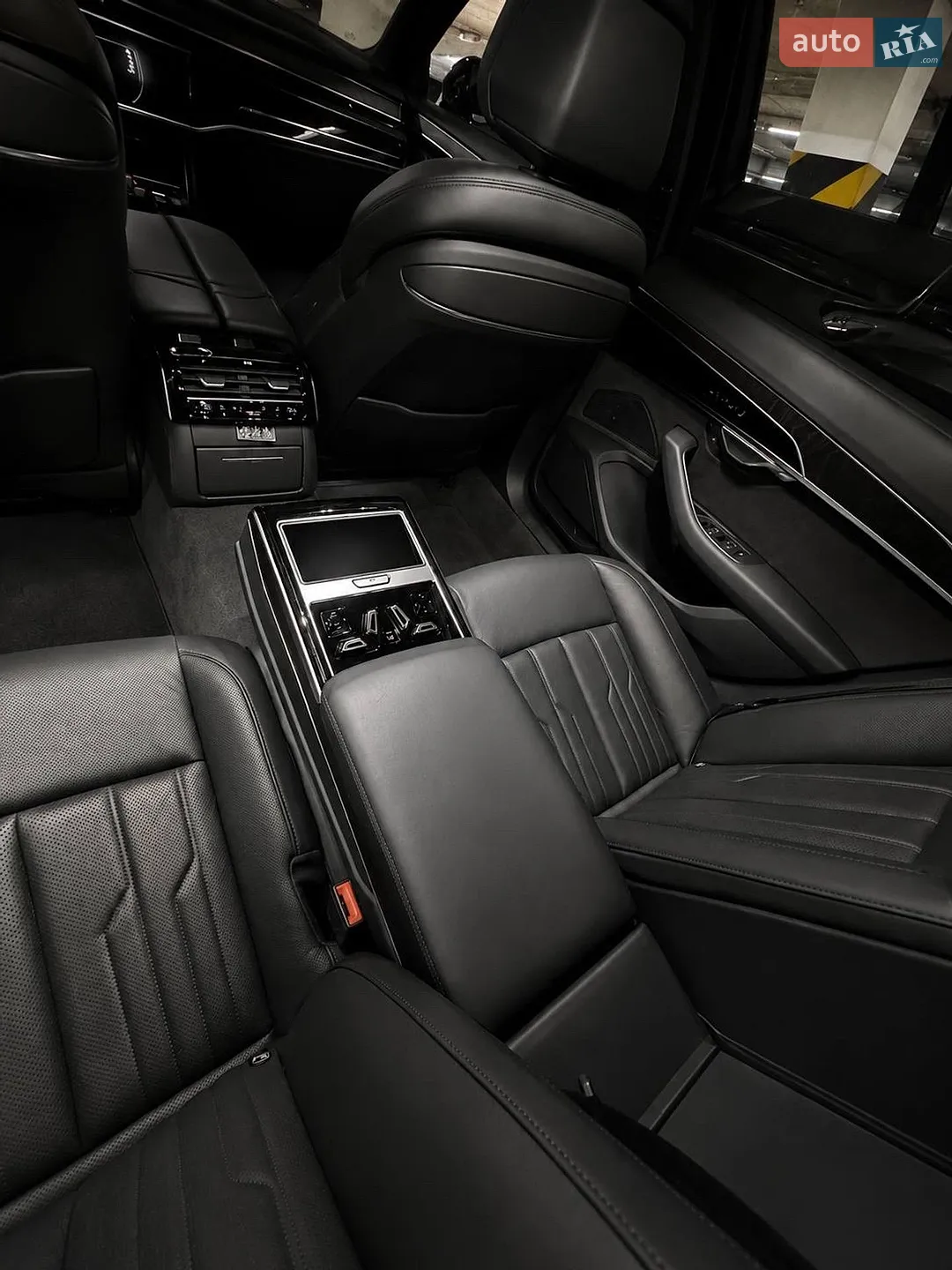 2019 Audi A8 - мініатюра 12