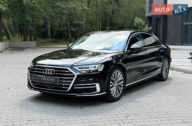 Седан Audi A8 2018 в Тернополі