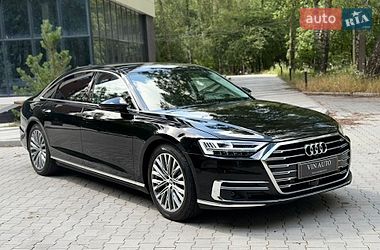 Седан Audi A8 2018 в Тернополі
