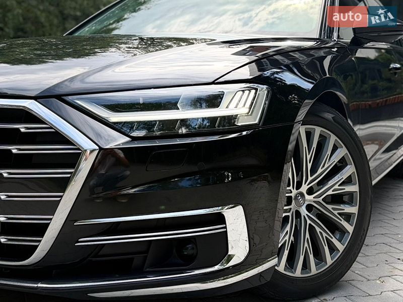 Седан Audi A8 2018 в Тернополі