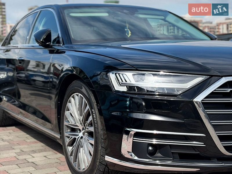 Седан Audi A8 2018 в Тернополі