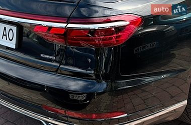 Седан Audi A8 2018 в Тернополі